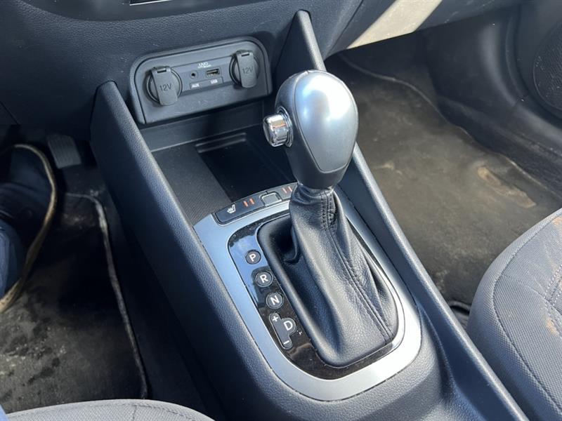 kia Rio 2015 - 19