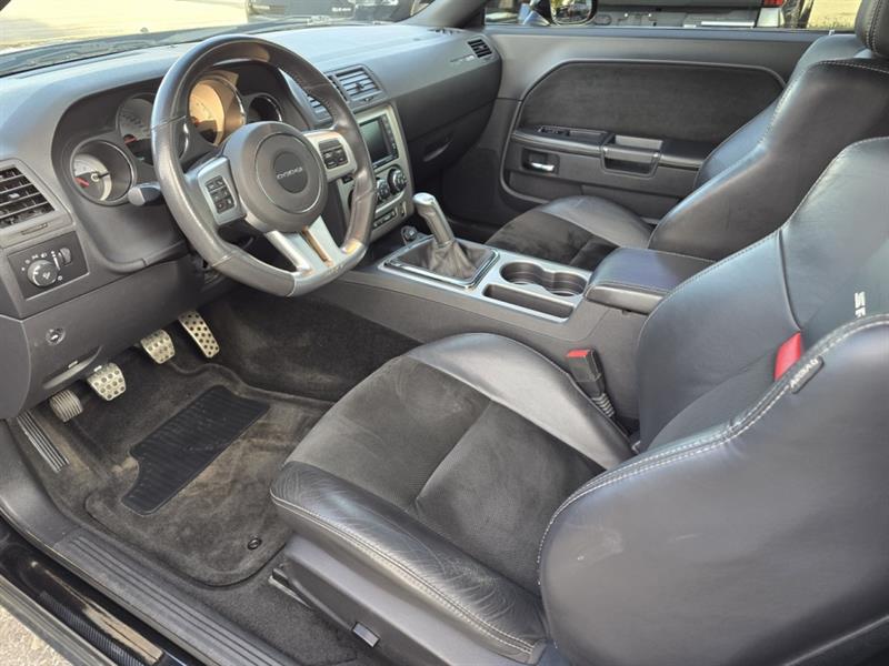 dodge Challenger 2014 - 8