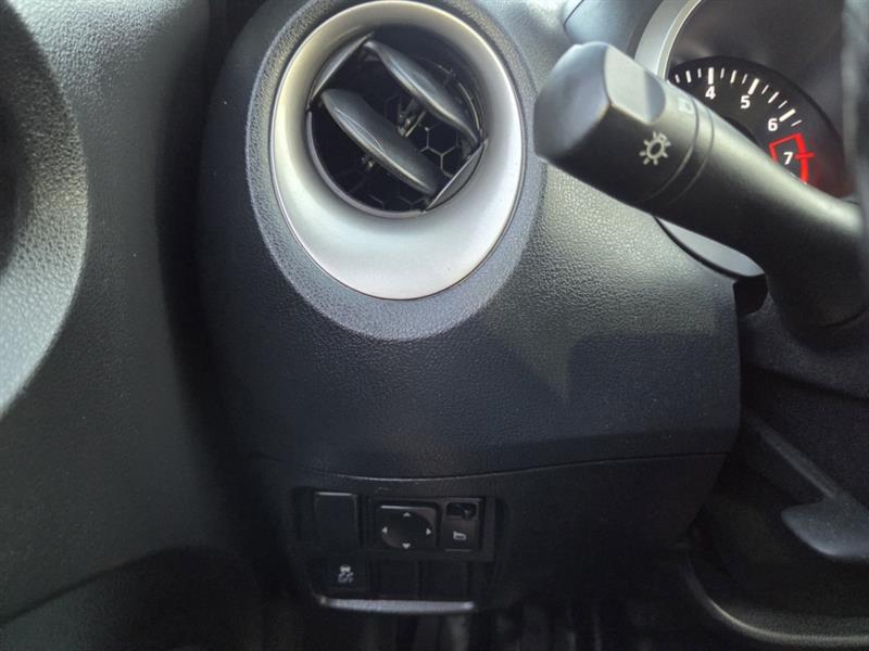 nissan JUKE 2011 - 26