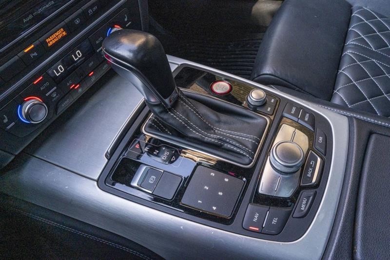 audi S6 2016 - 14