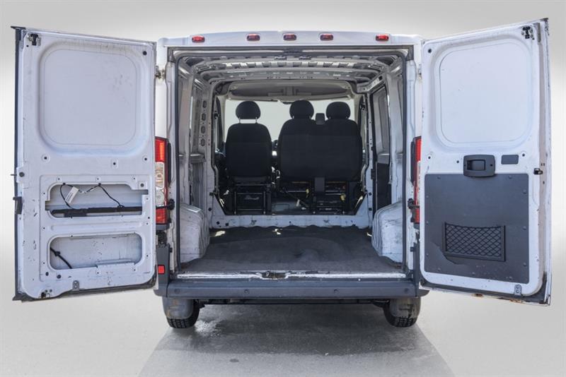 ram ProMaster fourgonnette utilitaire 2017 - 6