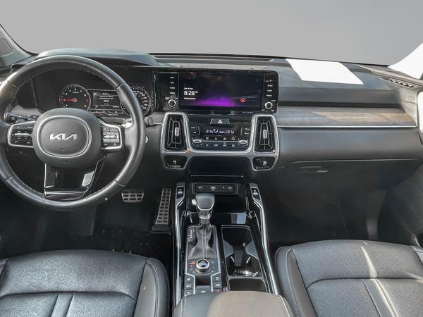 kia Sorento 2023 - 16