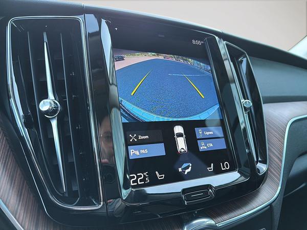volvo XC60 2021 - 18
