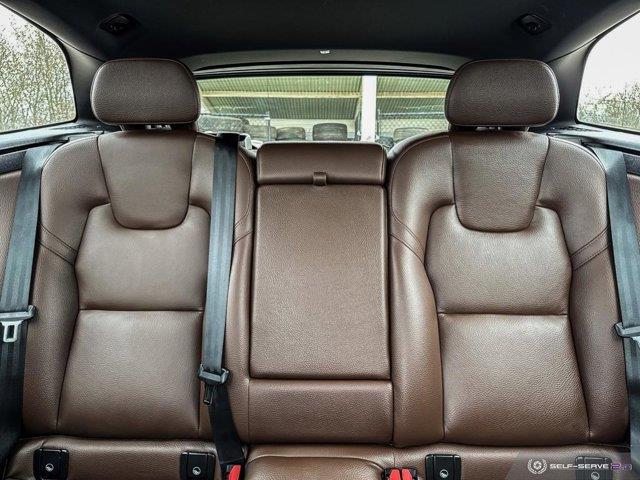 volvo XC60 2023 - 13