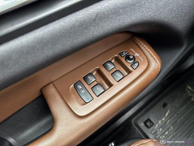 volvo XC60 2023 - 22