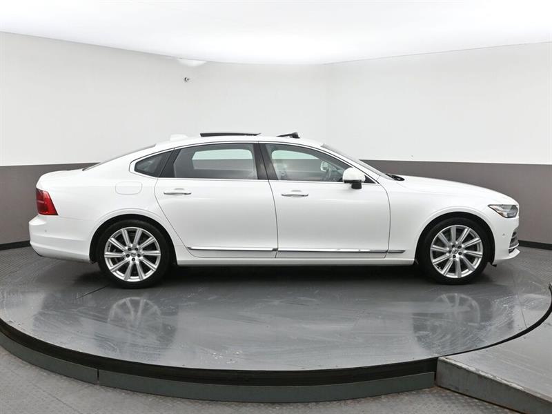 volvo S90 2018 - 33
