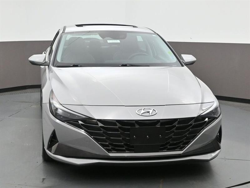 hyundai Elantra 2022 - 2