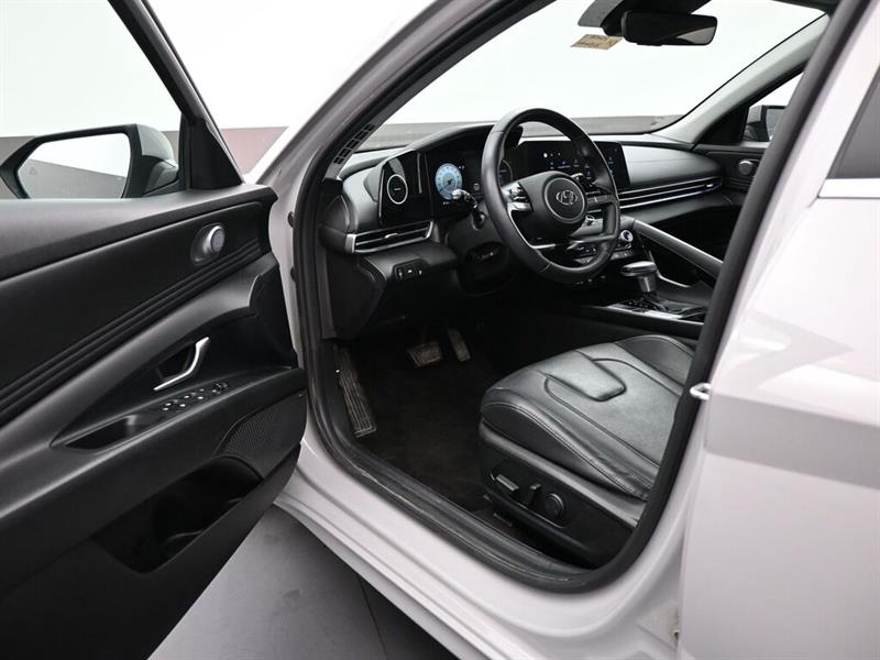 hyundai Elantra 2022 - 13