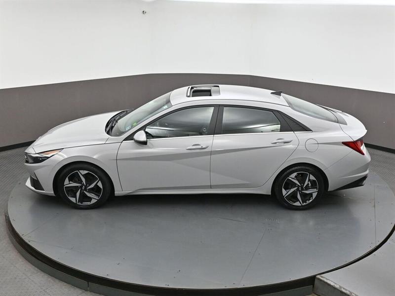 hyundai Elantra 2022 - 42