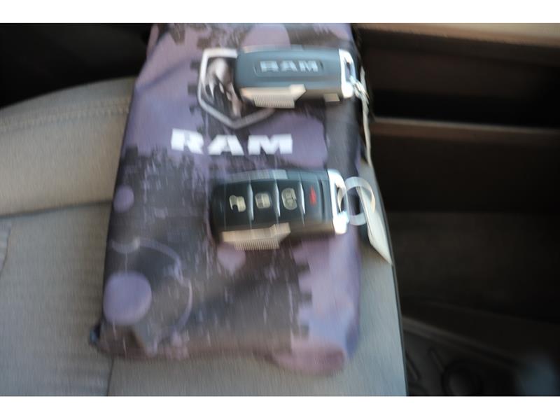 dodge Ram 1500 2023 - 44