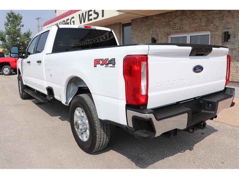 ford F-350 2024 - 32
