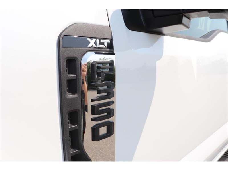 ford F-350 2024 - 38