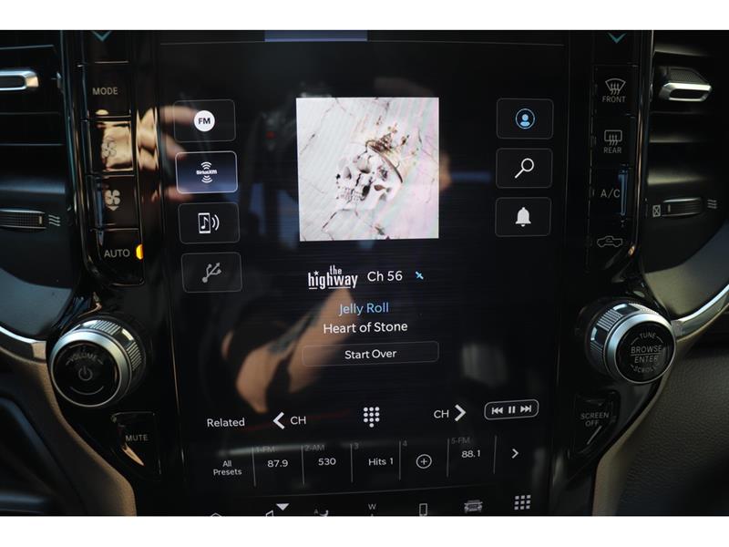 dodge Ram 2500 2022 - 36