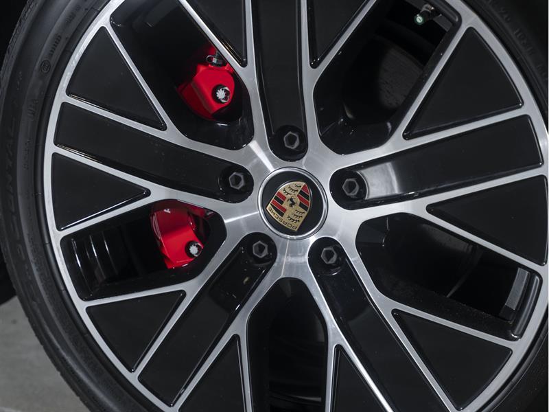 porsche Taycan 2024 - 13