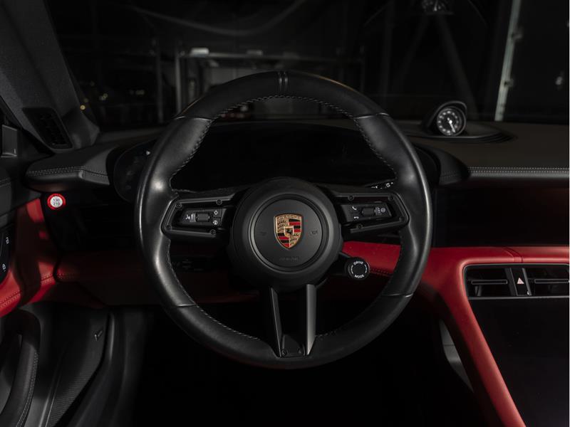 porsche Taycan 2024 - 26