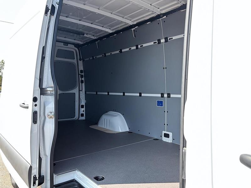 mercedes-benz Sprinter Cargo Van 2024 - 10