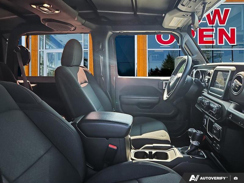 jeep Wrangler 2023 - 22