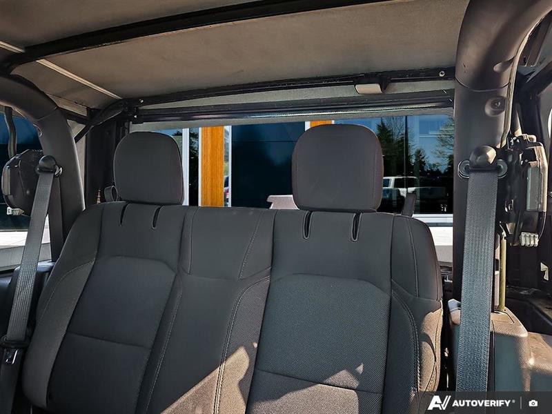 jeep Wrangler 2023 - 23