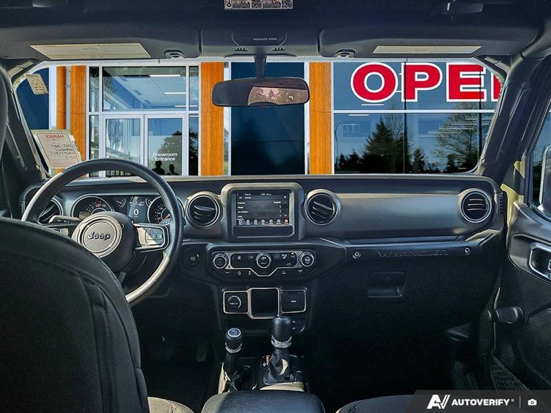 jeep Wrangler 2023 - 24