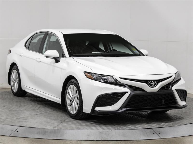 toyota Camry 2023 - 38