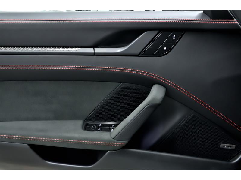 porsche 911 2024 - 32