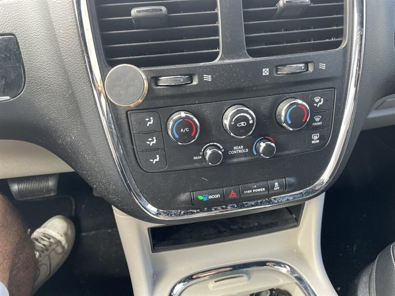 dodge Grand Caravan 2018 - 24
