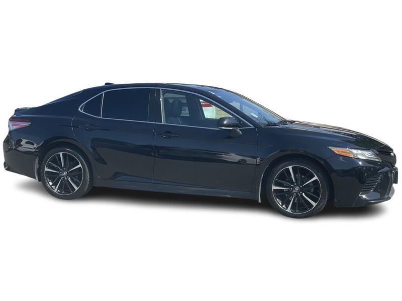 toyota Camry 2018 - 16