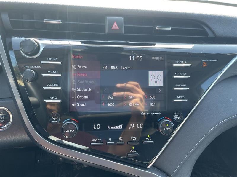 toyota Camry 2018 - 27