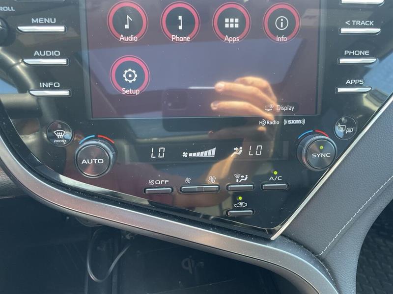 toyota Camry 2018 - 29