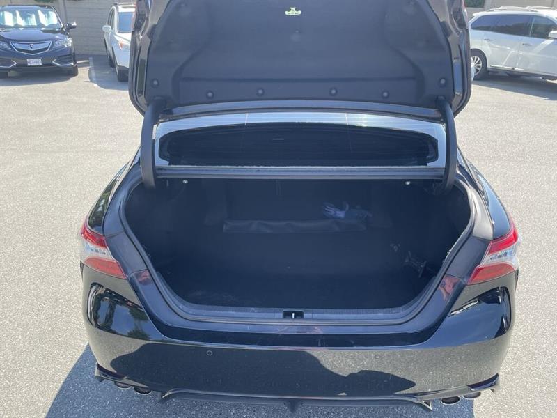toyota Camry 2018 - 34