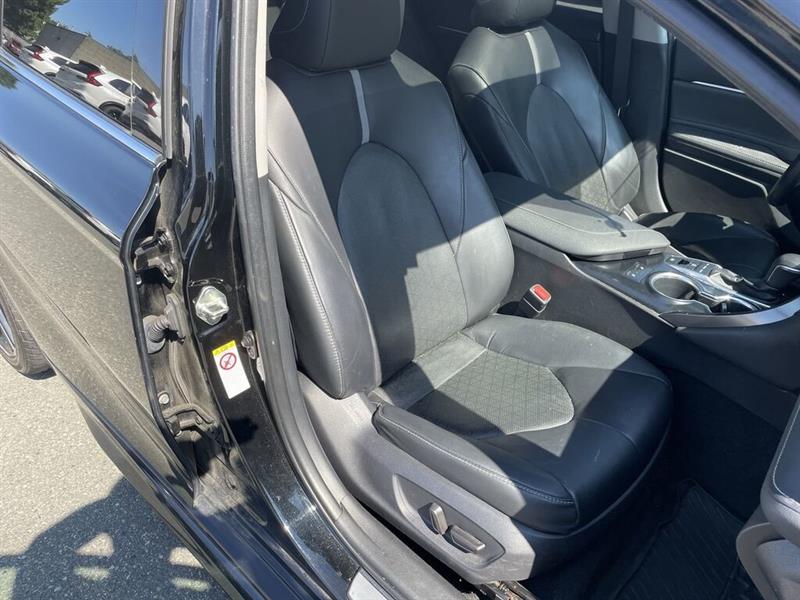 toyota Camry 2018 - 35