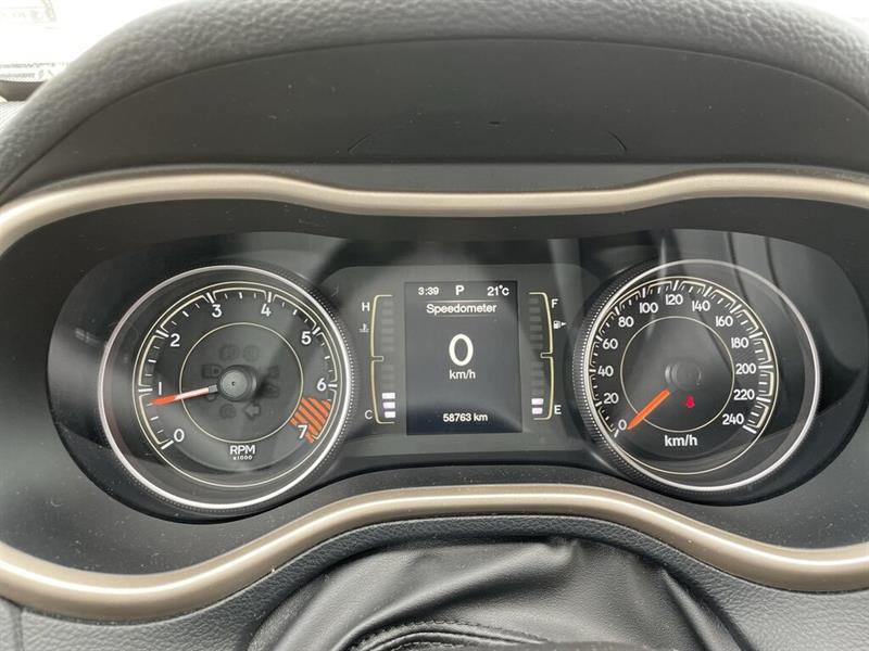 jeep Cherokee 2015 - 26