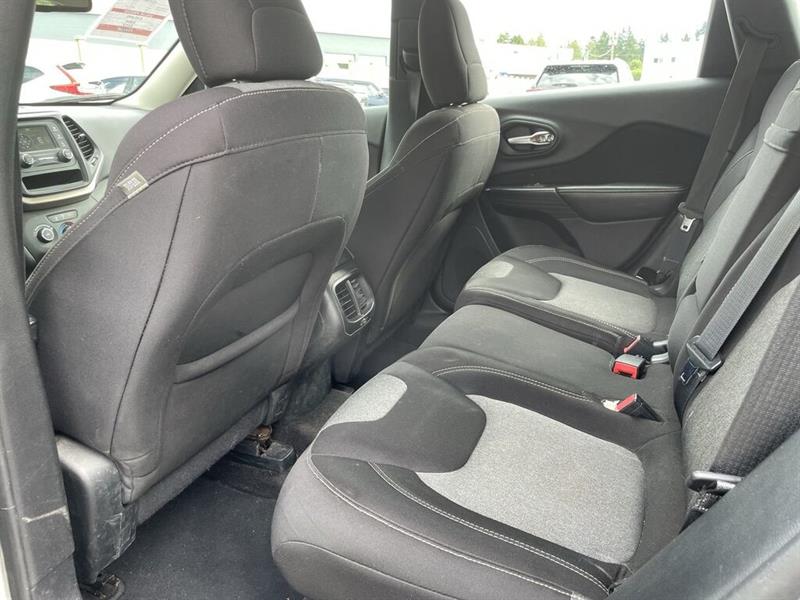 jeep Cherokee 2015 - 33