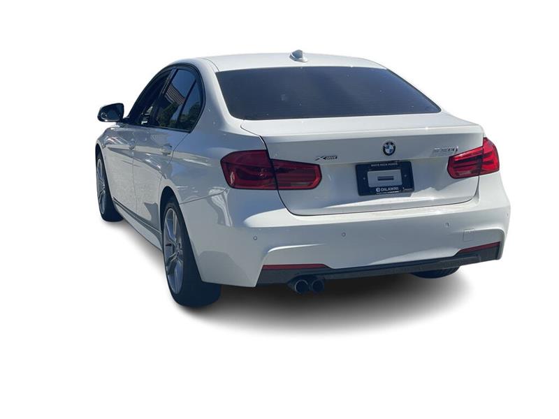 bmw 330I 2018 - 10