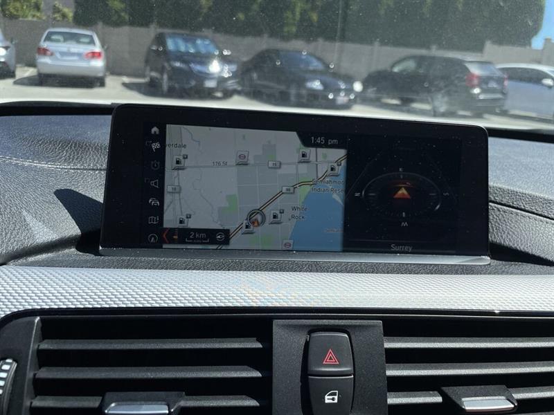 bmw 330I 2018 - 29