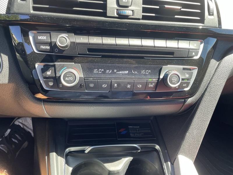 bmw 330I 2018 - 30