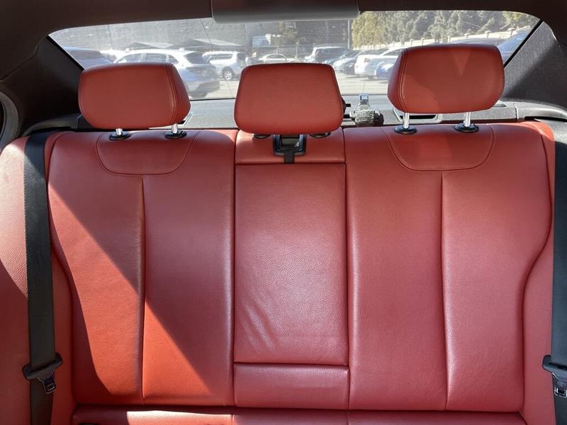 bmw 330I 2018 - 34
