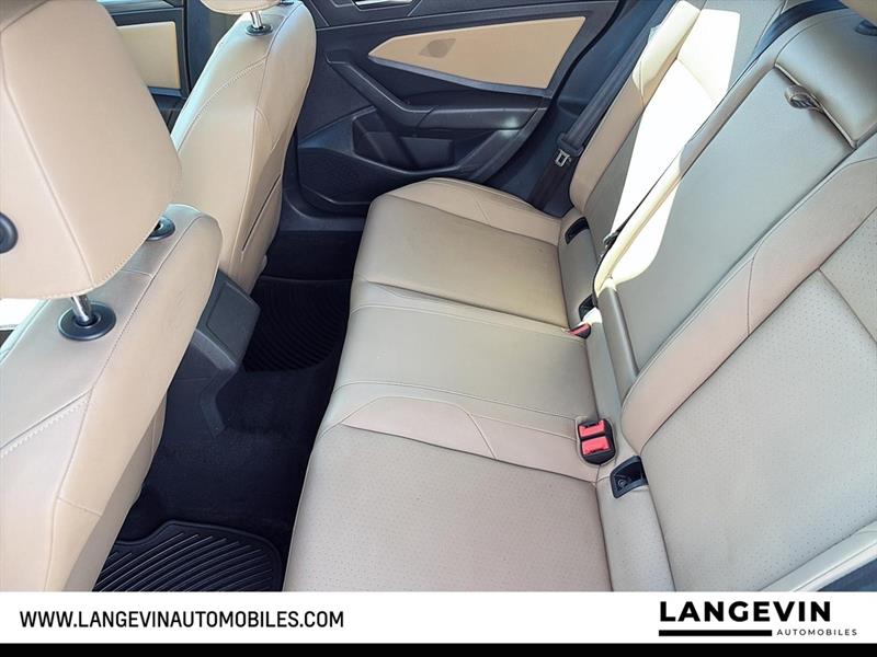 volkswagen Jetta 2019 - 7