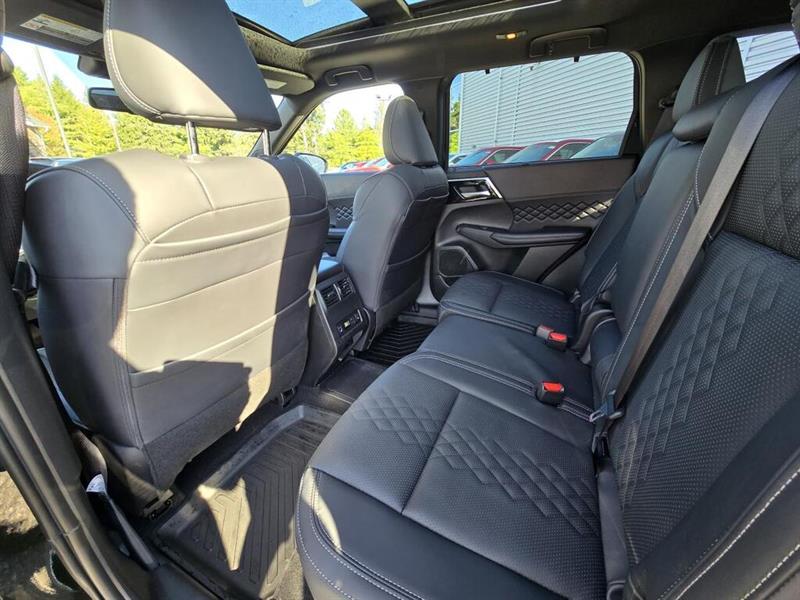 mitsubishi Outlander 2025 - 11