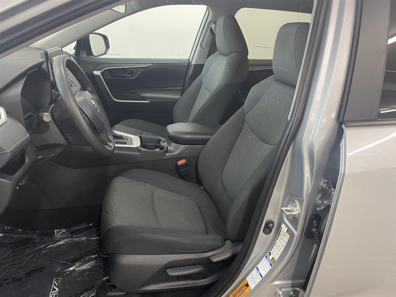 toyota RAV4 2019 - 9