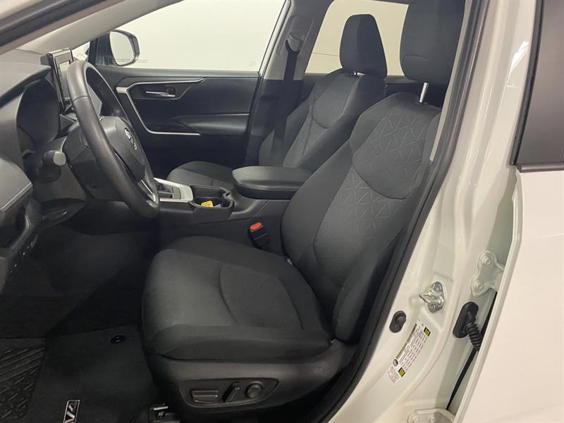 toyota RAV4 2020 - 11