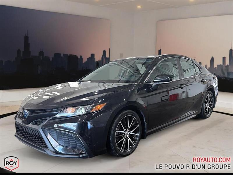 toyota Camry Hybrid 2022
