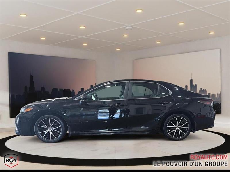 toyota Camry Hybrid 2022 - 6