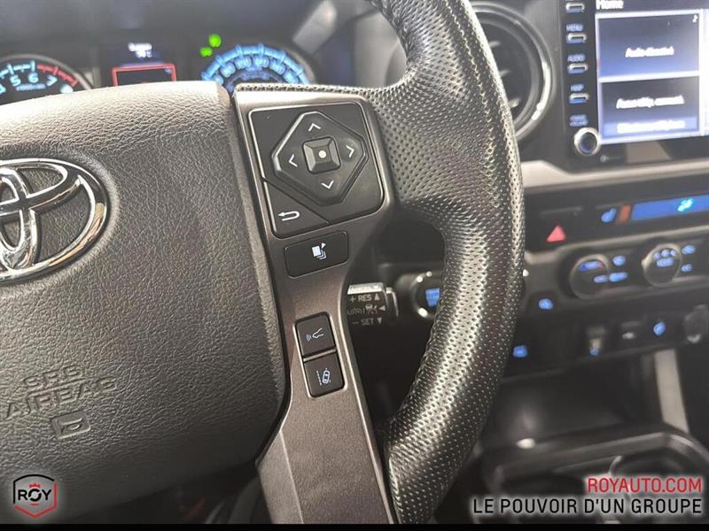 toyota Tacoma 2022 - 12