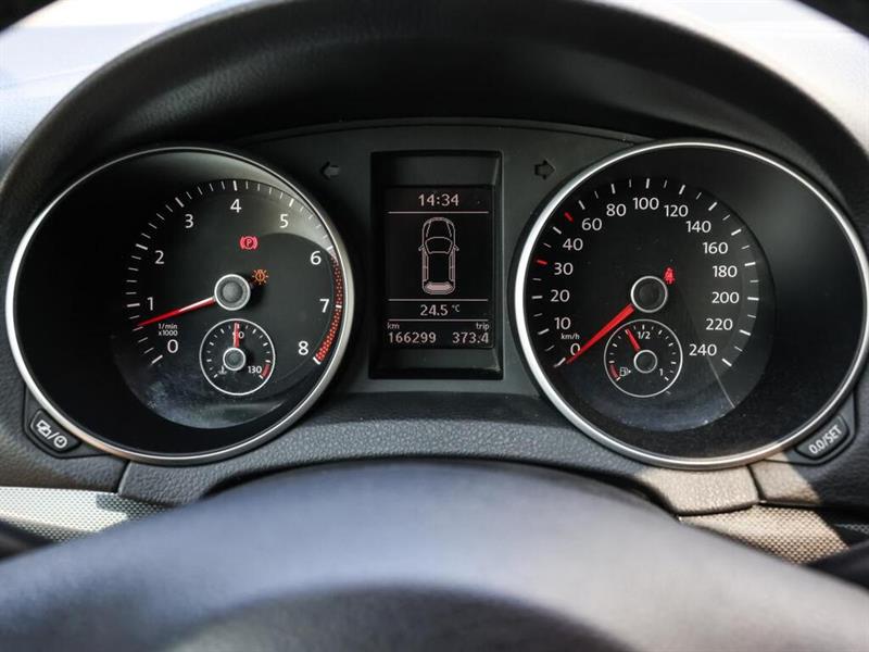 volkswagen Golf Wagon 2013 - 26