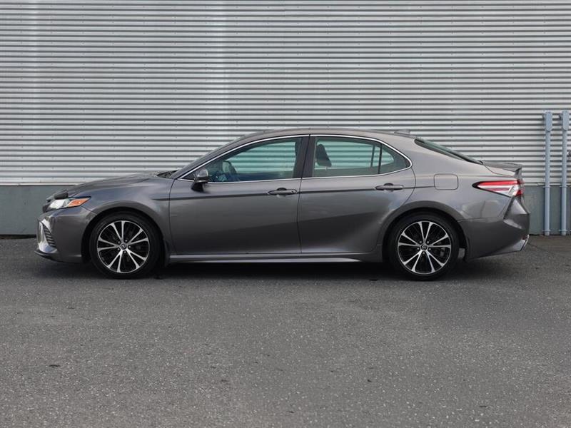 toyota Camry 2019 - 3