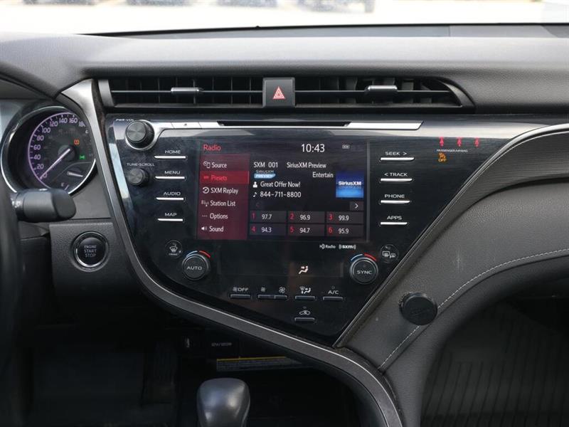 toyota Camry 2019 - 14