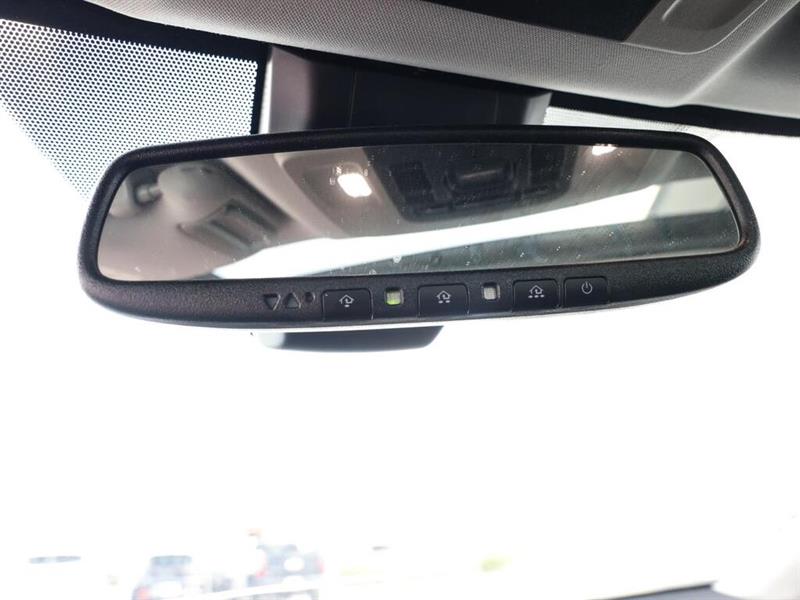 toyota Camry 2019 - 29