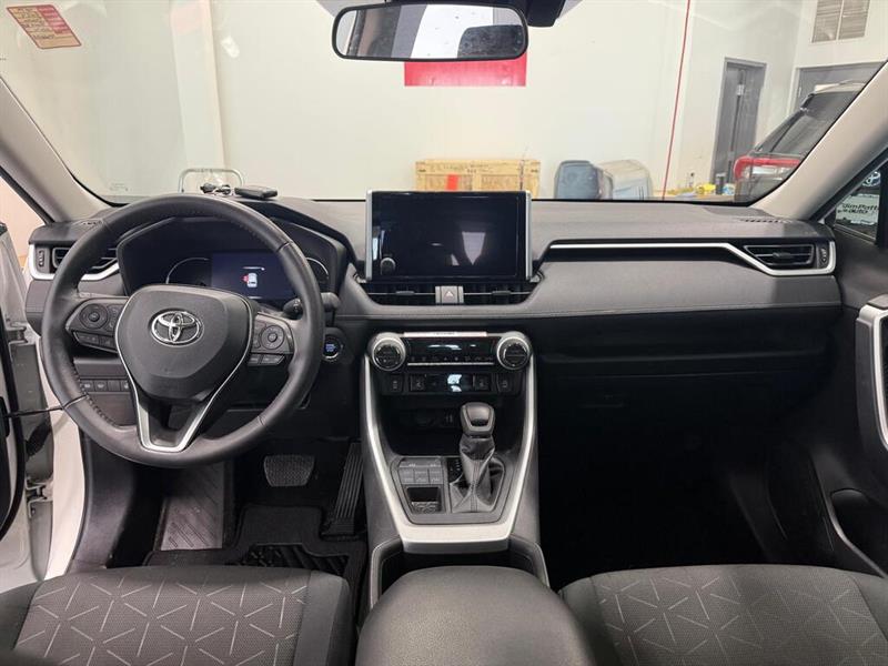 toyota RAV4 2024 - 13