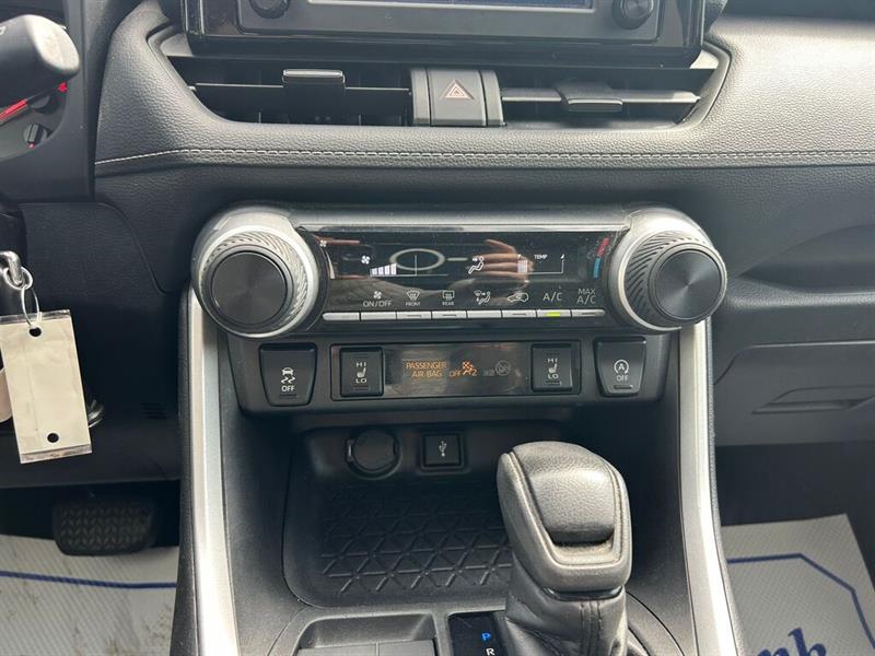 toyota RAV4 2021 - 16